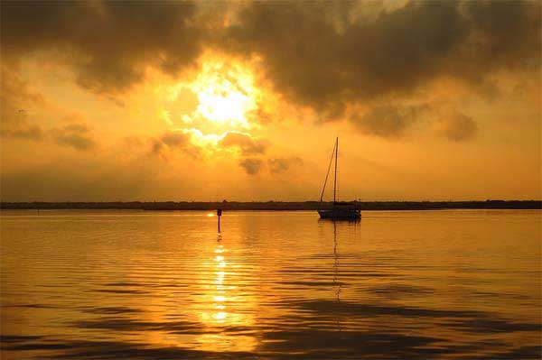 Sonnenuntergang Gruissan
